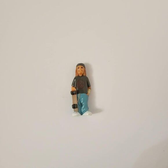 Lil Homies "Hard Rock" Series 4 Mini Figure 1.75" 1/32 - Picture 2 of 3